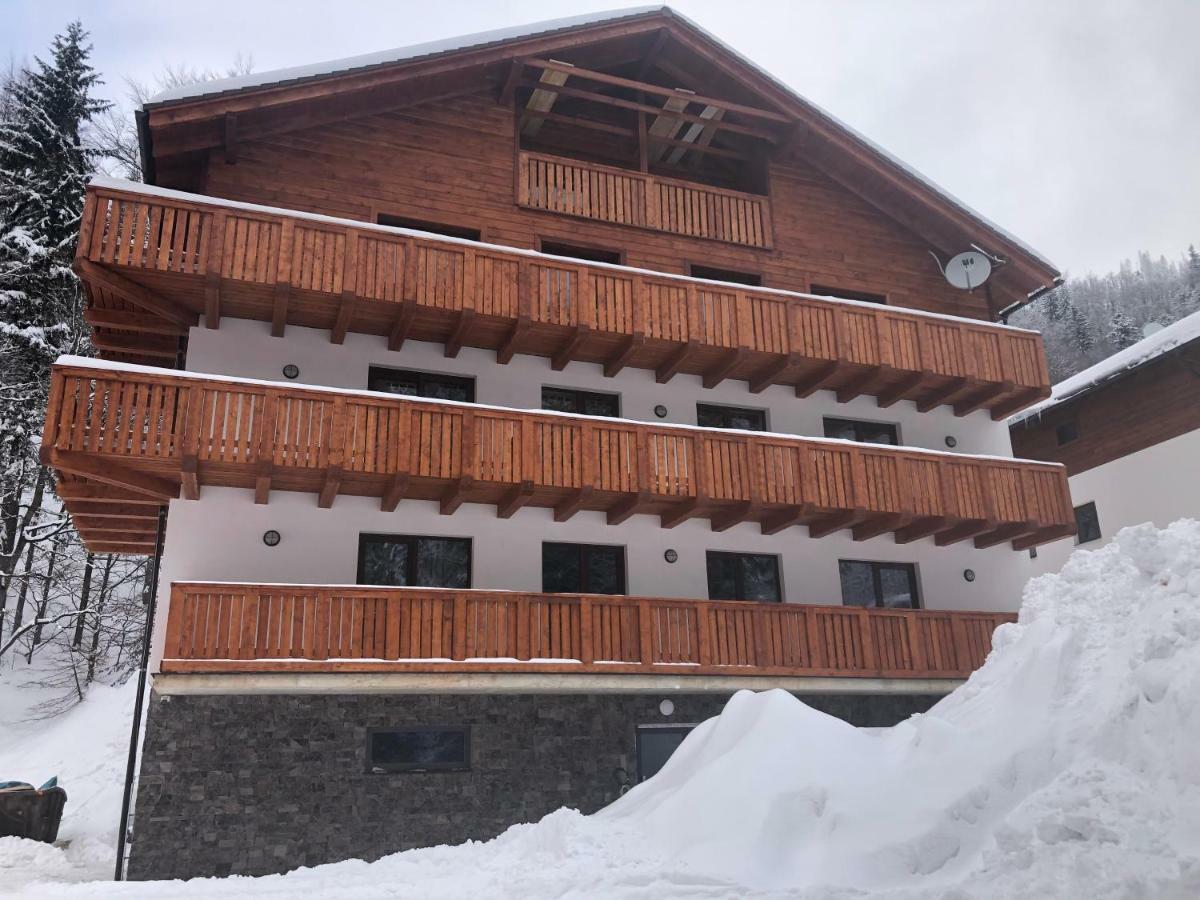Apartmanovy Dom Poludnica - Chopok Juh Tale Eksteriør bilde