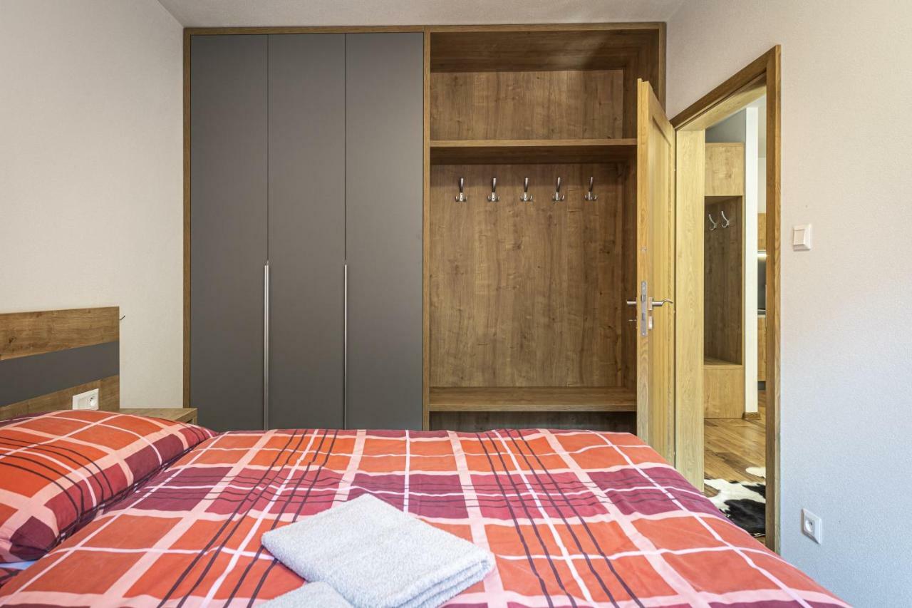 Apartmanovy Dom Poludnica - Chopok Juh Tale Eksteriør bilde