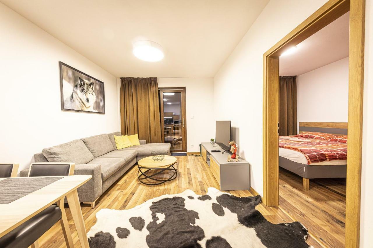 Apartmanovy Dom Poludnica - Chopok Juh Tale Eksteriør bilde