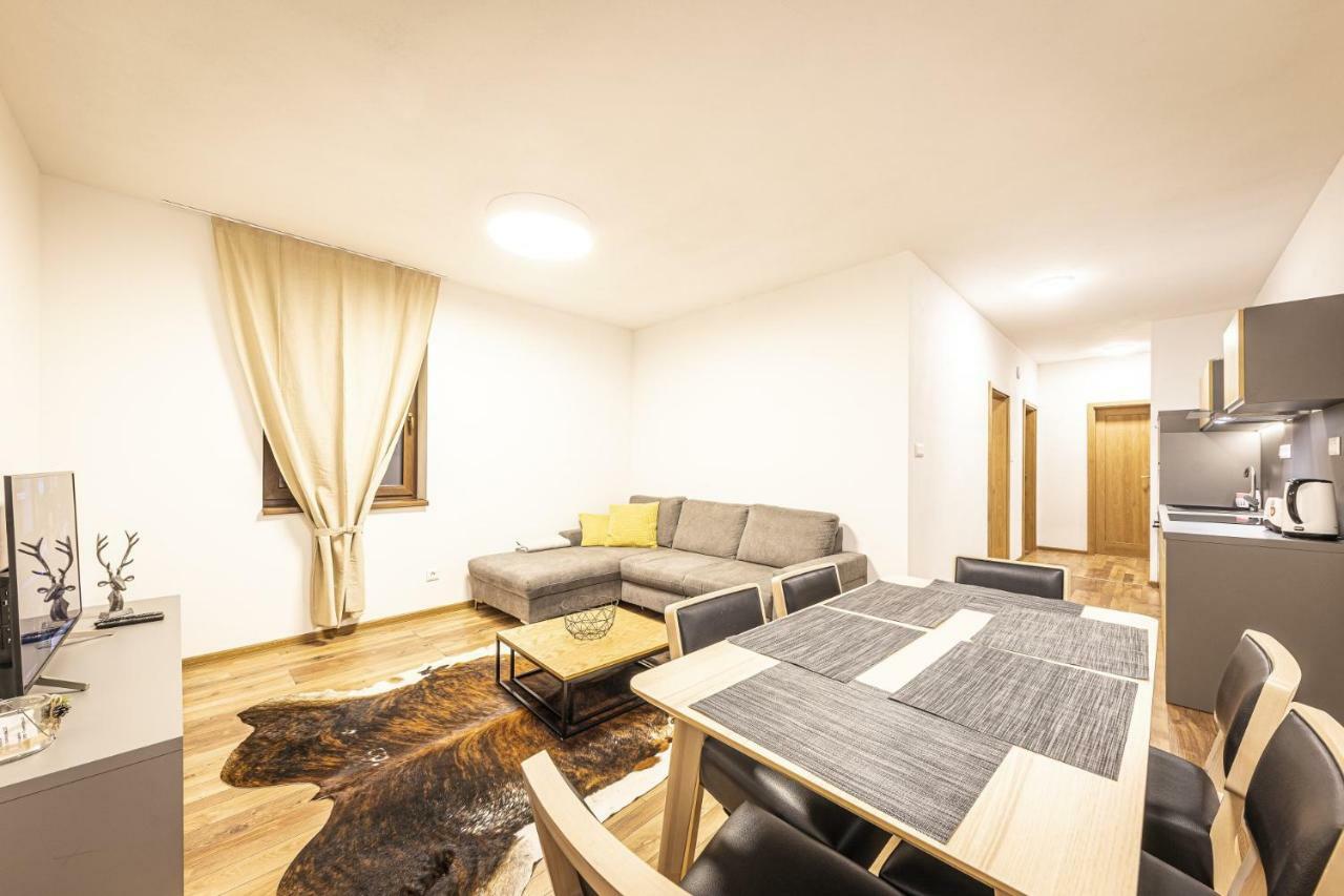 Apartmanovy Dom Poludnica - Chopok Juh Tale Eksteriør bilde