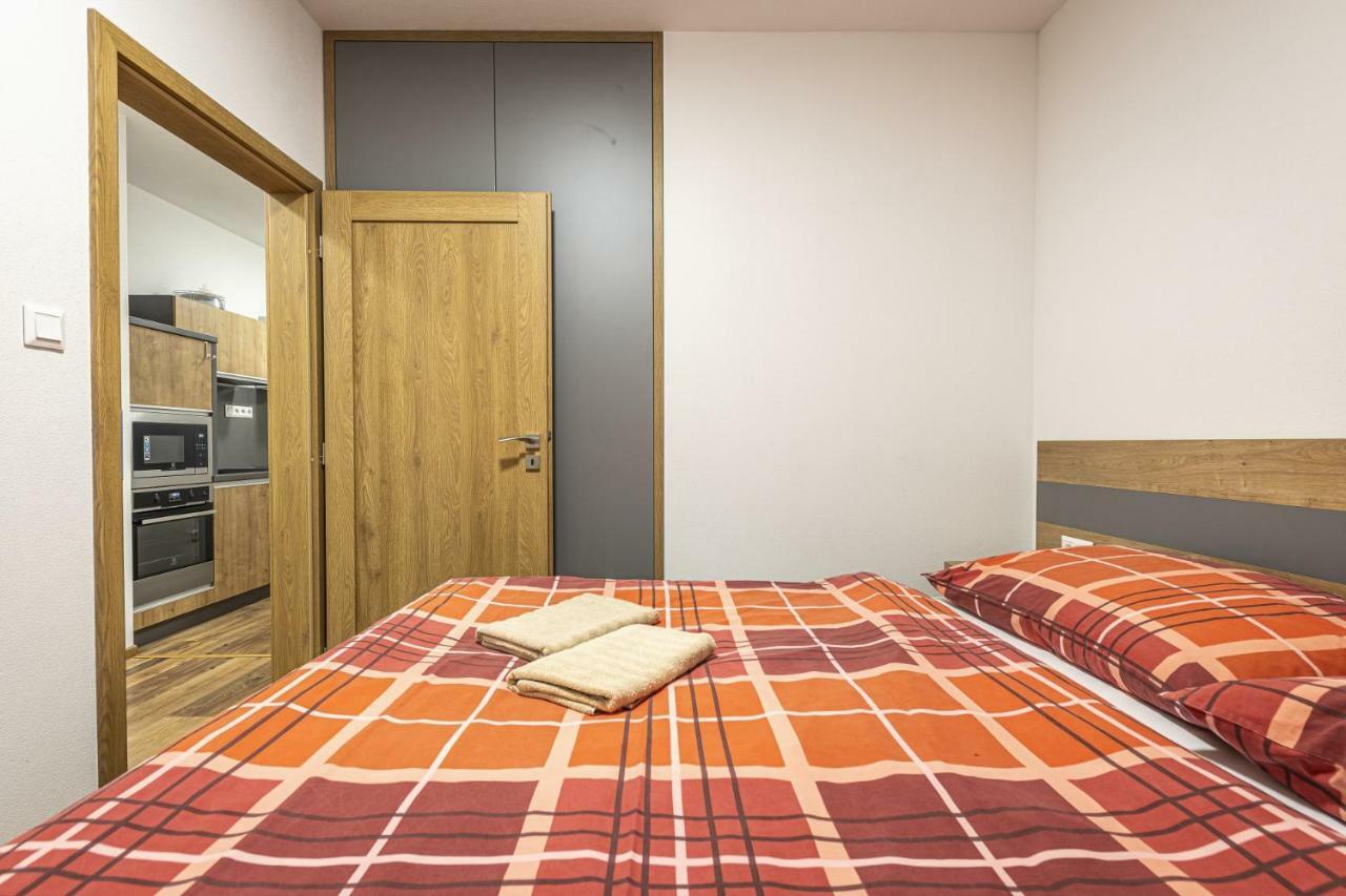 Apartmanovy Dom Poludnica - Chopok Juh Tale Eksteriør bilde